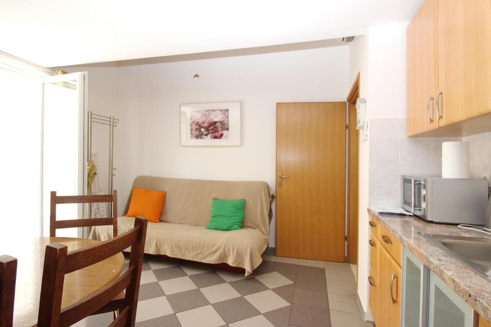 Apartments Mikulan Beach บัชกา ภายนอก รูปภาพ