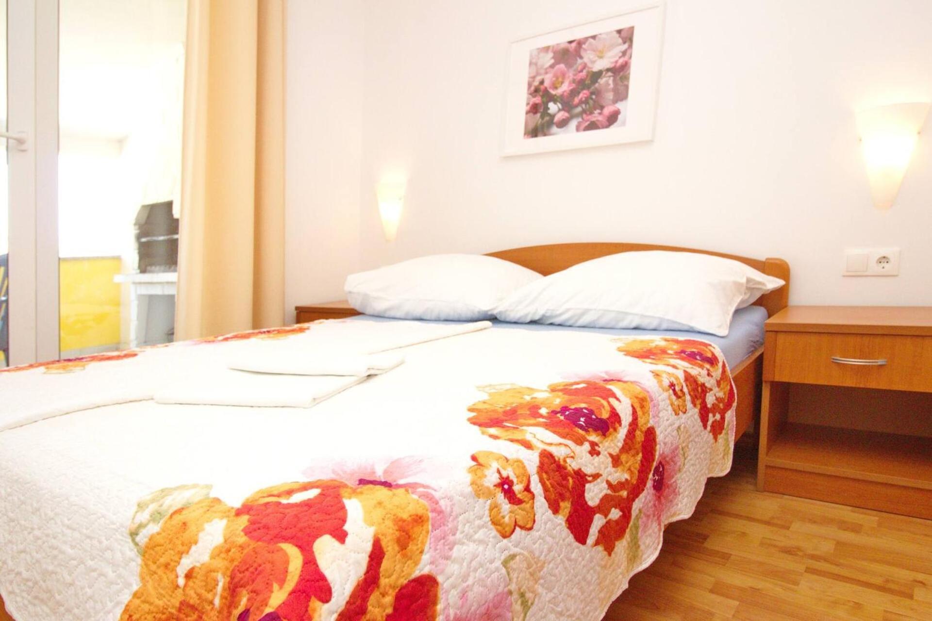 Apartments Mikulan Beach บัชกา ภายนอก รูปภาพ